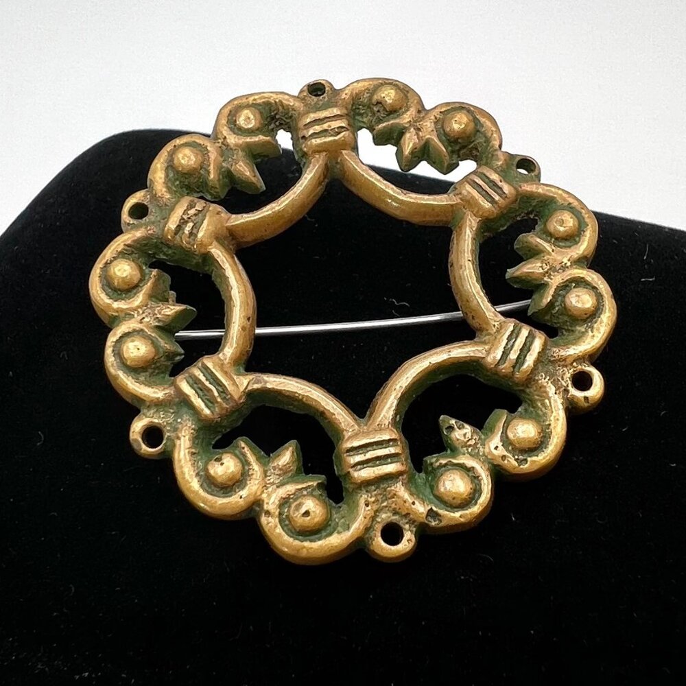 Kalevala Koru Vintage Bronze Cape Pin
